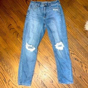 American Eagle boyfriend jeans, size 4 rips in the knees but perfect for school
